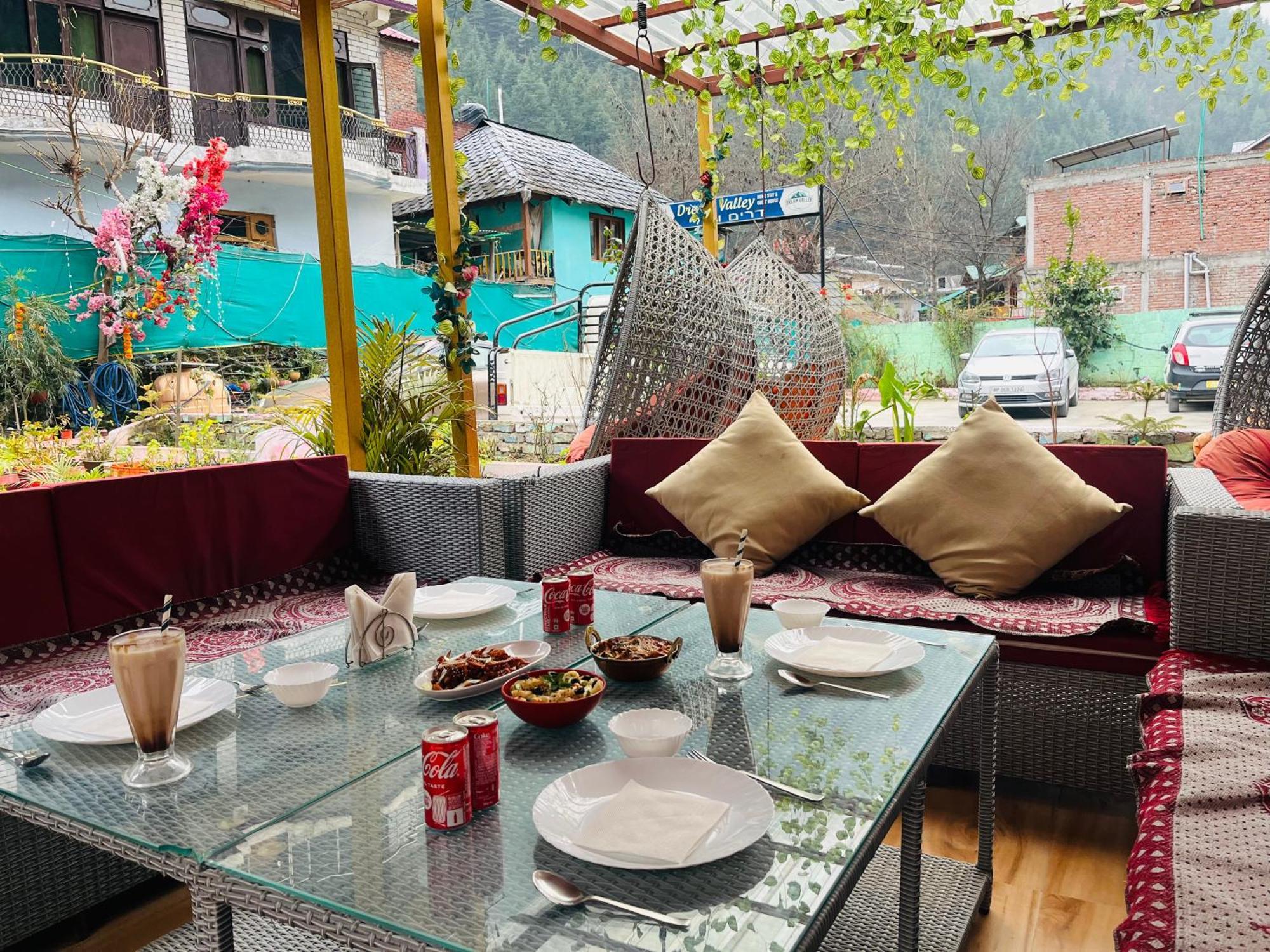 Hotel Dream Valley Kasol #Near Mall Road #River View #Parking #Gaming Zone #Open Terrace #Restaurant Exterior photo