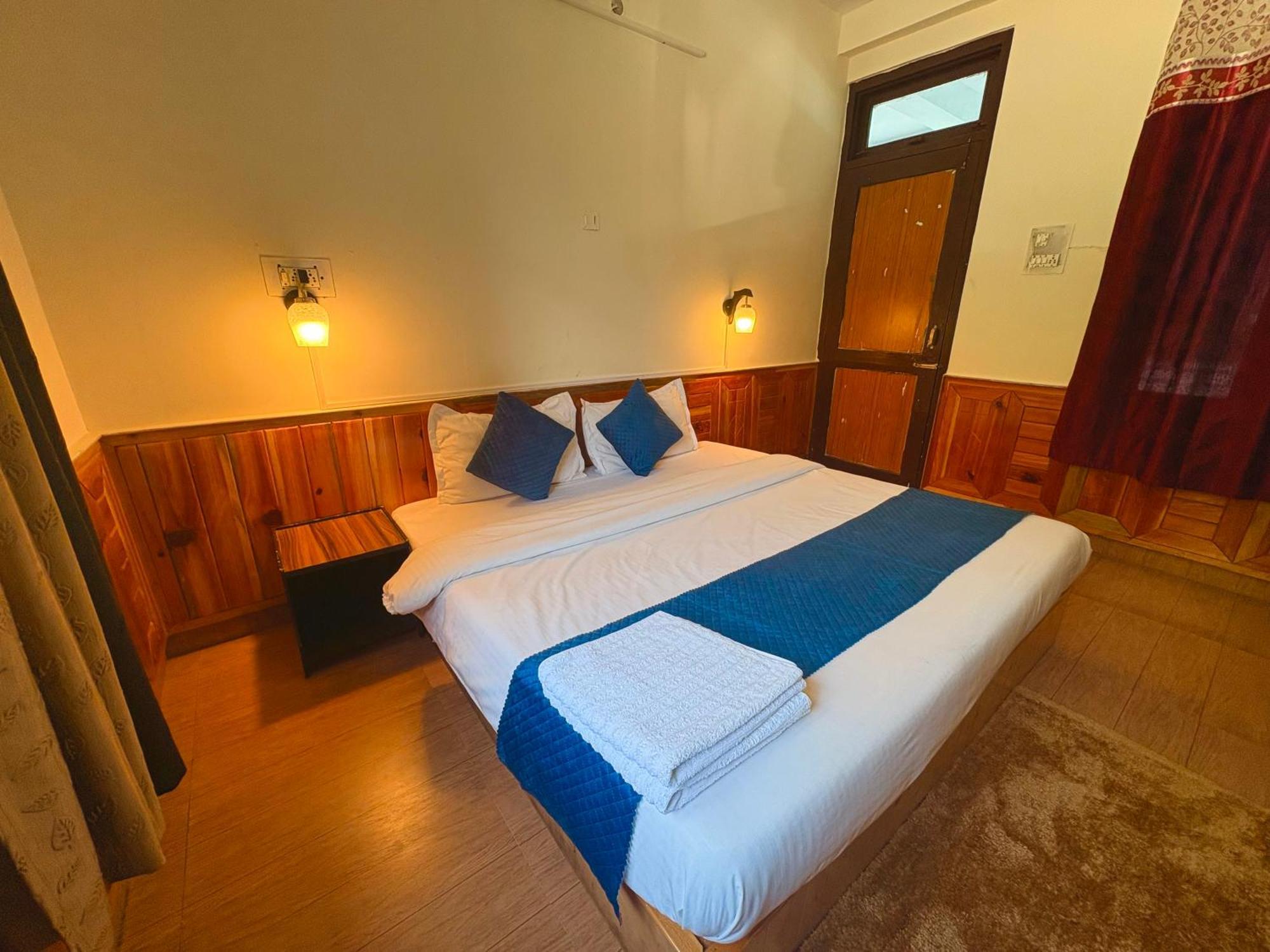 Hotel Dream Valley Kasol #Near Mall Road #River View #Parking #Gaming Zone #Open Terrace #Restaurant Exterior photo